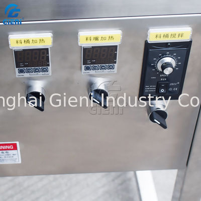 기계 손 매뉴얼 타입 금속 몰드를 퍼붓는 20L 녹는 교반 탱크 립스틱