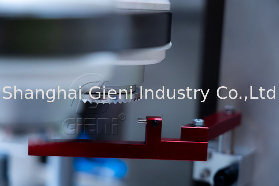 핸드 크림 얼굴 청정제 치약 플라스틱 튜브 충진과 기계 실링