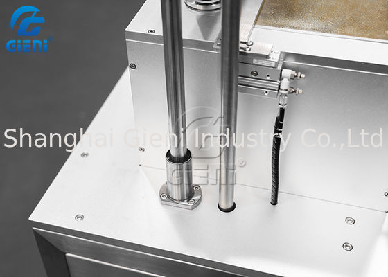 2000pcs/H 반짝이 분말 스프레이 립스틱 충전물 기계 분리형 캔버스