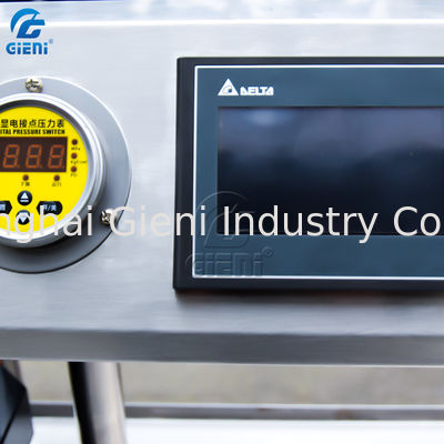 압착기를 누르는 화장용 아이섀도 파우더